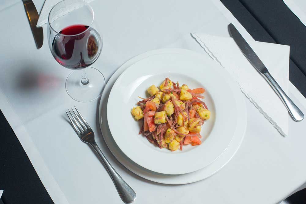 Categoria Alimentos e Bebidas gallery 4.jpg